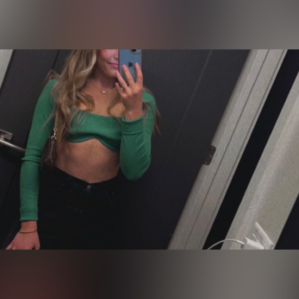 Princess Polly crop top